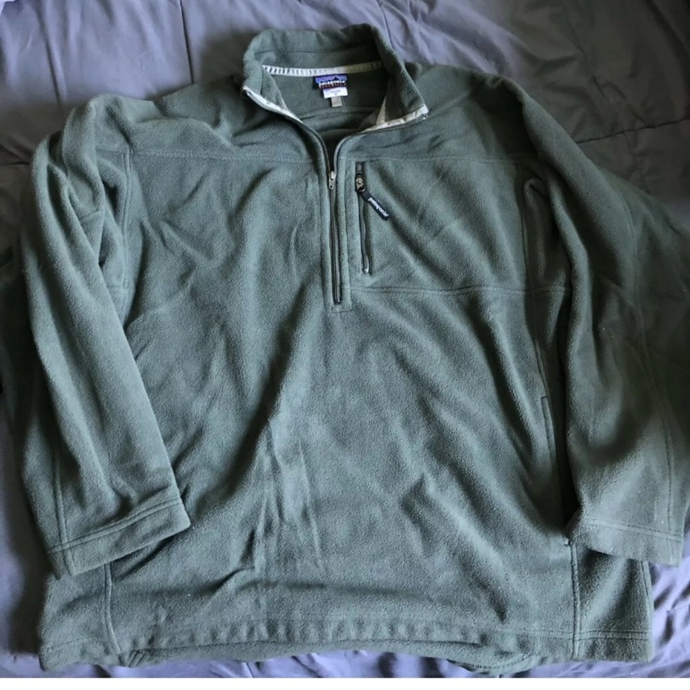 SOLD Patagonia synchilla snap style sweater green